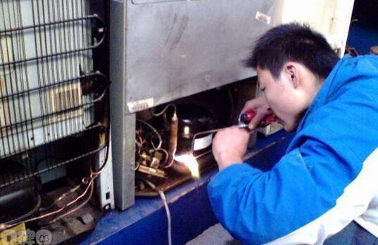 中央丝瓜短视频下载外機不轉怎麽辦
